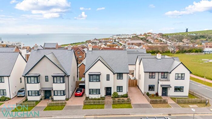 4 Bedroom Detached House For Sale In Newlands Road, Rottingdean, Brighton, East Sussex, BN2