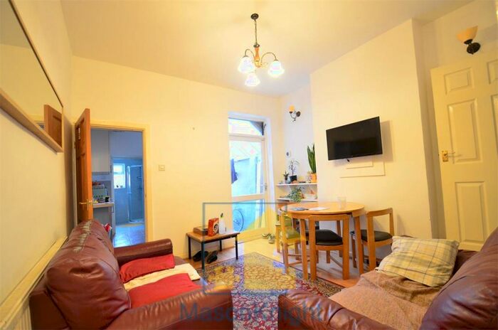 4 Bedroom Terraced House To Rent In Selly Oak, Birmingham, B29