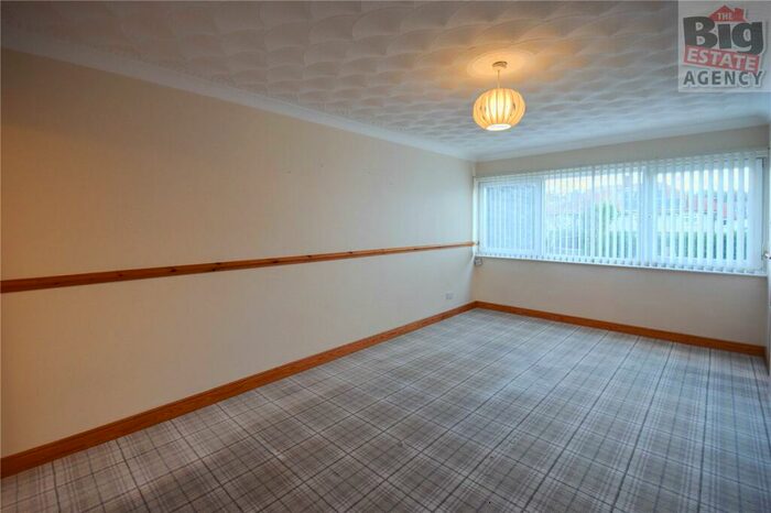 3 Bedroom Apartment To Rent In Abbey Court, Greenfield, Flintshire, CH8