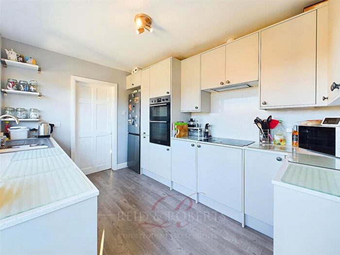 2 Bedroom Detached Bungalow For Sale In Beechwood Close, Mold, CH7