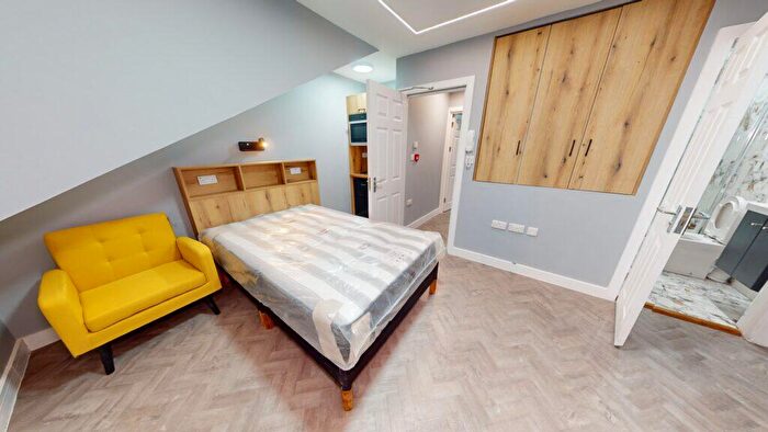8 Bedroom House To Rent In Langleys Road, Selly Oak, B29