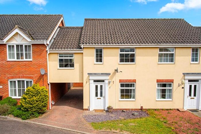 3 Bedroom Terraced House For Sale In Pollywiggle Close, Norwich, NR5