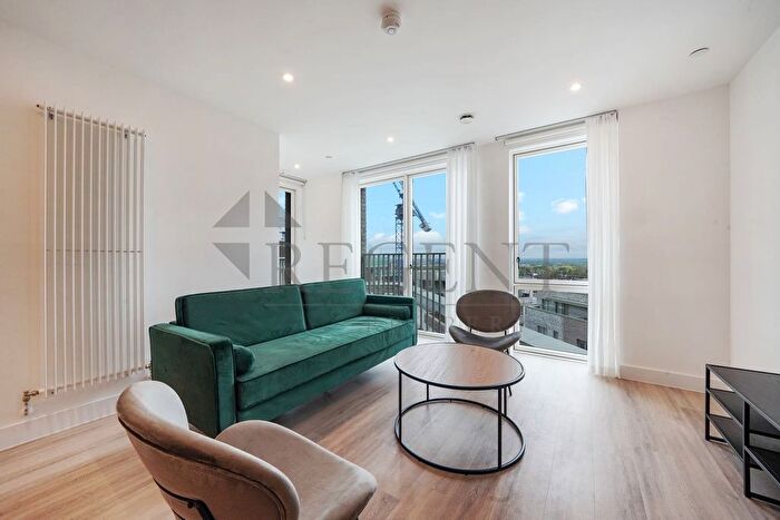 1 Bedroom Flat To Rent In Silverleaf House, Heartwood Boulevard, W3