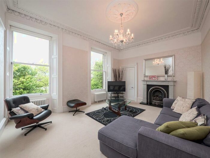 1 Bedroom Flat To Rent In Royal Crescent, New Town, Edinburgh, EH3