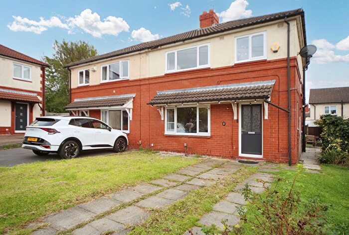 3 Bedroom Semi Detached House For Sale In Dene Grove, Leigh, WN7