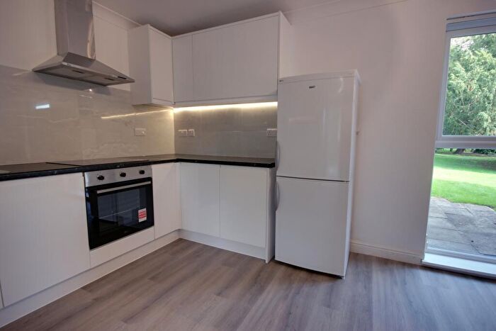 2 Bedroom Apartment To Rent In Old Manor Lawns, Long Lane, Beverley, HU17