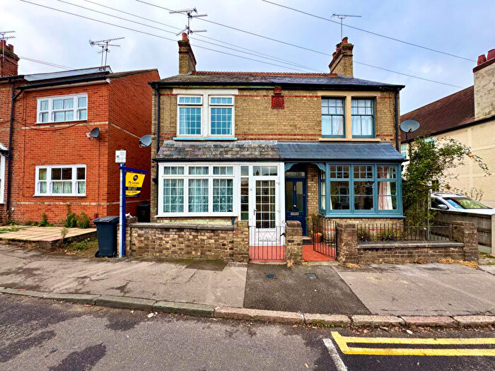 3 Bedroom Terraced House To Rent In Manor Road, Chelmsford, Essex, CM2