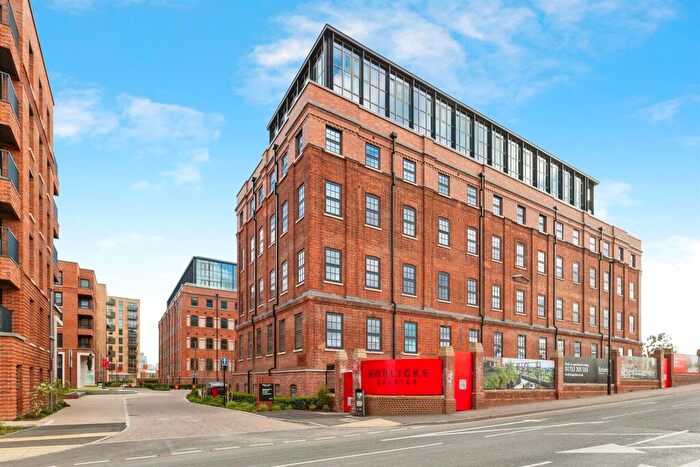 1 Bedroom Flat For Sale In Memorial Avenue, Slough, SL1