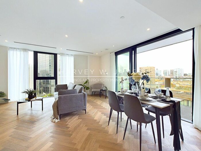 2 Bedroom Apartment To Rent In Gauging Square, London, E1W