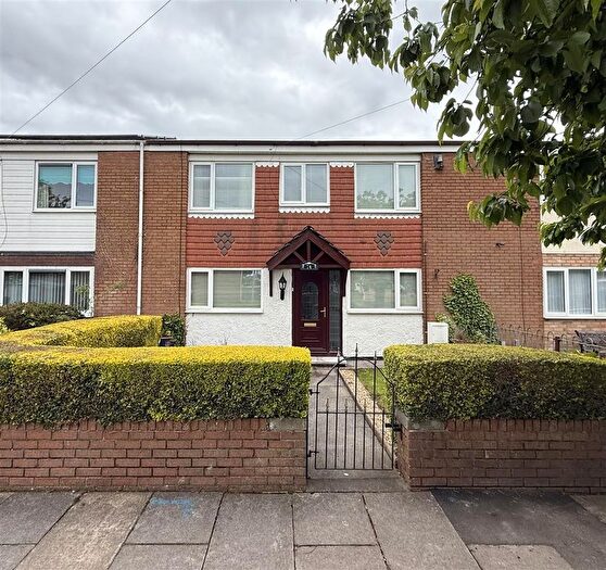 3 Bedroom Terraced House For Sale In Windsor Road, Huyton, Liverpool, L36