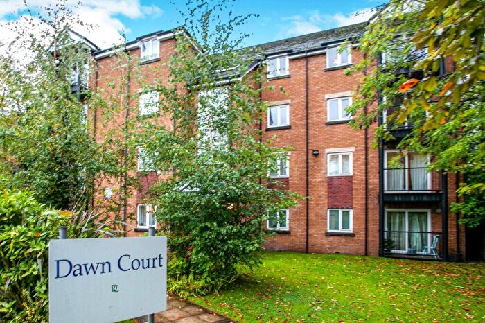 2 Bedroom Flat To Rent In Wilbraham Road, Manchester, Greater Manchester, M14