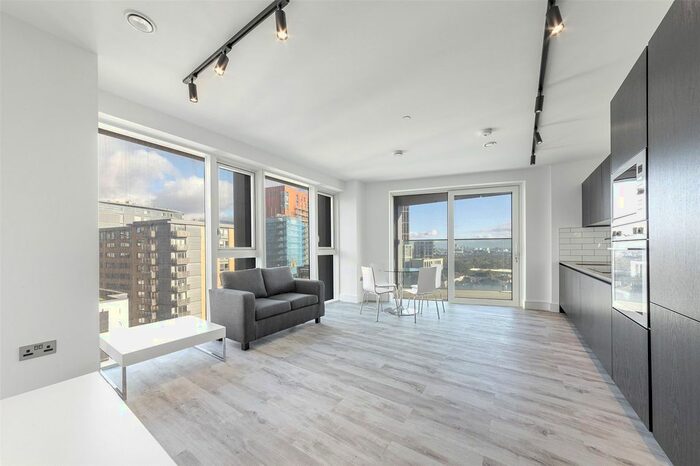 2 Bedroom Flat To Rent In Icon Tower, Portal Way, London, W3