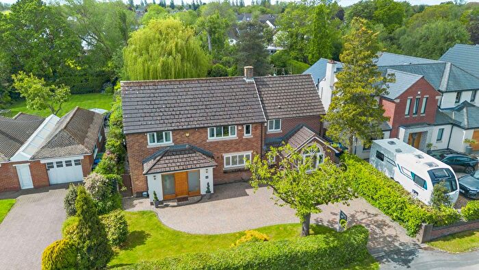 4 Bedroom Detached House For Sale In Common Lane, Culcheth, WA3