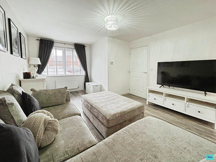 3 Bedroom Semi-Detached House For Sale In Wincham Avenue, Liverpool, L24