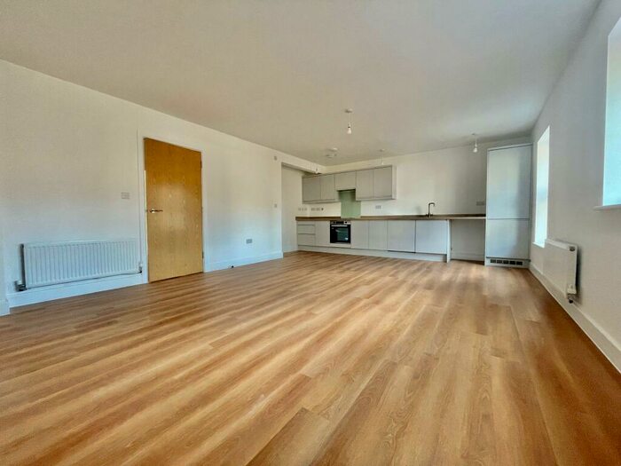 2 Bedroom Apartment To Rent In Ainsworth Court, Canterbury Street, Gillingham, ME7