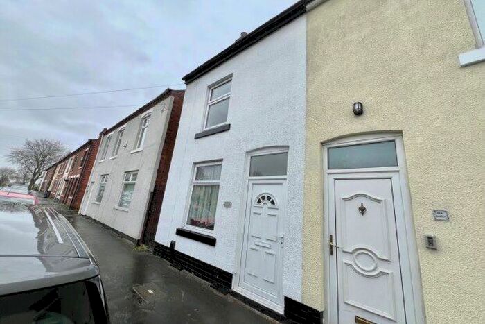 2 Bedroom Terraced House To Rent In Field Road, Walsall, WS3