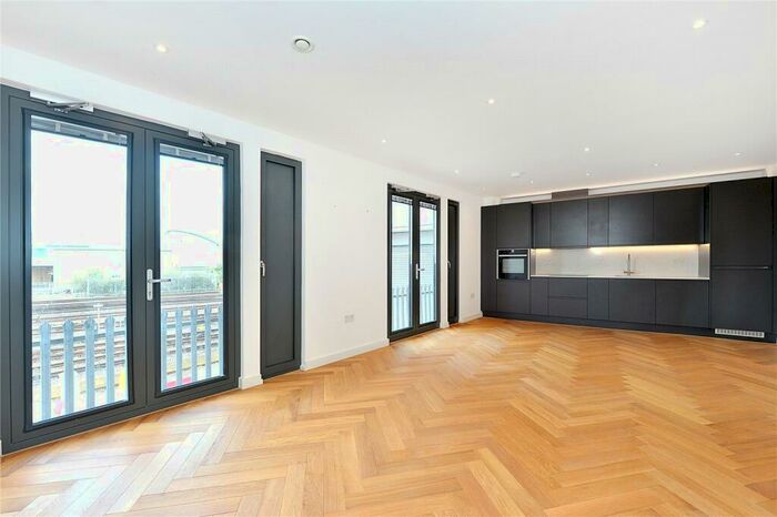 1 Bedroom Apartment To Rent In The Courtyard, Gloucester Avenue, Primrose Hill, London, NW1