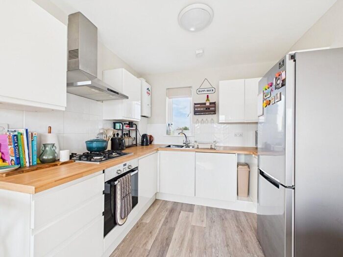 1 Bedroom Apartment For Sale In Queen Street, Horsham, RH13