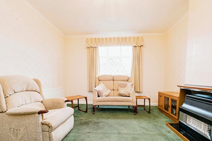 3 Bedroom Terraced House For Sale In Goresbrook Road, Dagenham, RM9