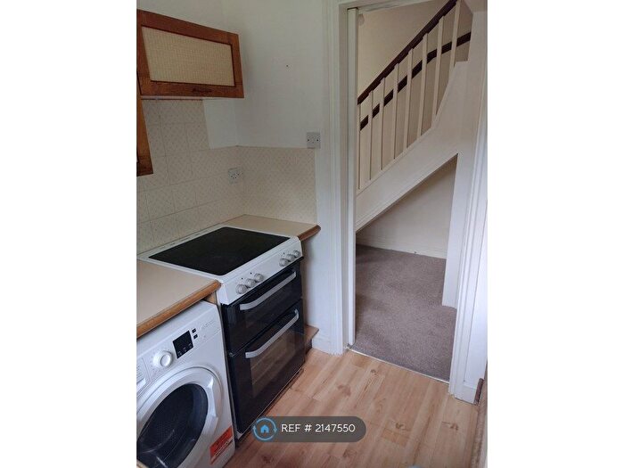 1 Bedroom Terraced House To Rent In Buller Close, Crowborough, TN6
