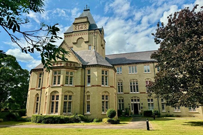 2 Bedroom Apartment For Sale In Fairfield Hall, Kingsley Avenue, Fairfield, Hitchin, SG5