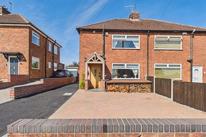 3 Bedroom Semi-Detached House For Sale In Aviation Lane, Burton On Trent, DE13
