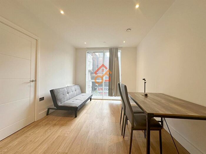 1 Bedroom Flat To Rent In West Timber Yard, Hurst Street, Birmingham, B5
