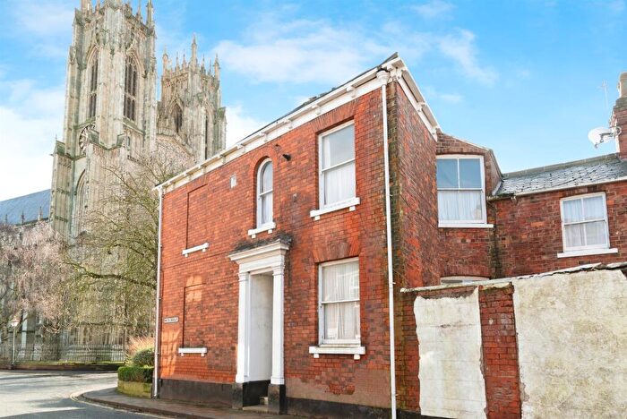 2 Bedroom End Of Terrace House For Sale In Minster Moorgate, Beverley, HU17