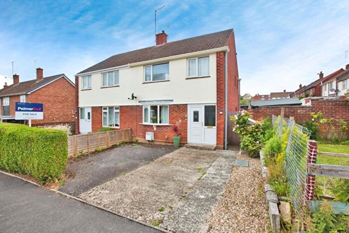 4 Bedroom Semi-Detached House For Sale In Monmouth Road, Yeovil, Somerset, BA21