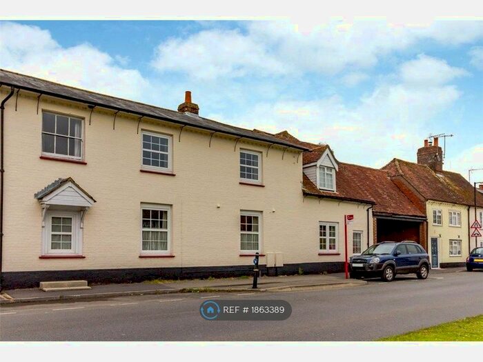 1 Bedroom Flat To Rent In Horseshoe Court, Salisbury, SP5