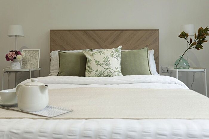 1 Bedroom Flat To Rent In St. Georges Centre, Canterbury, CT1