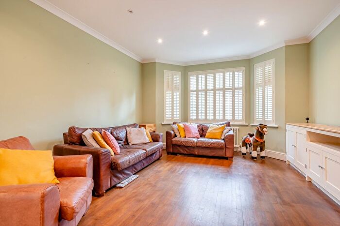 4 Bedroom Detached House For Sale In Glasllwch Lane, Newport, NP20