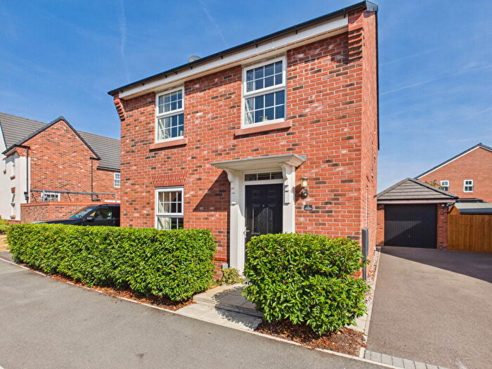 4 Bedroom Detached House For Sale In Meadowside Drive, Henhull, Nantwich, Cheshire, £, CW5