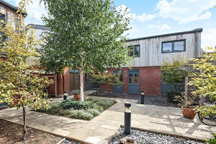 2 Bedroom Apartment To Rent In Citygate, St Clements, OX4
