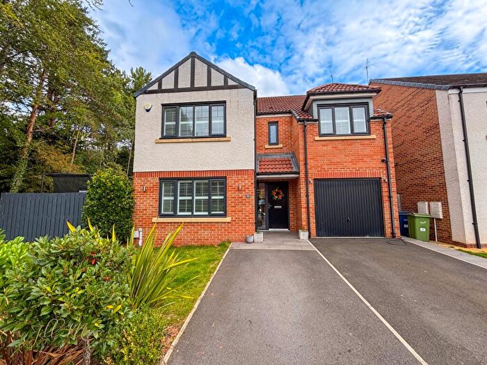 4 Bedroom Detached House For Sale In Hebden Court, Teal Farm, Washington, Tyne And Wear, NE38