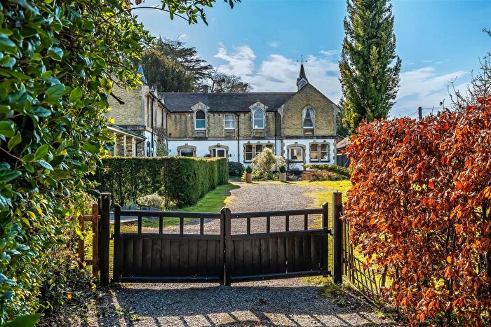 3 Bedroom Semi-Detached House For Sale In Downs Lane, South Leatherhead, KT22