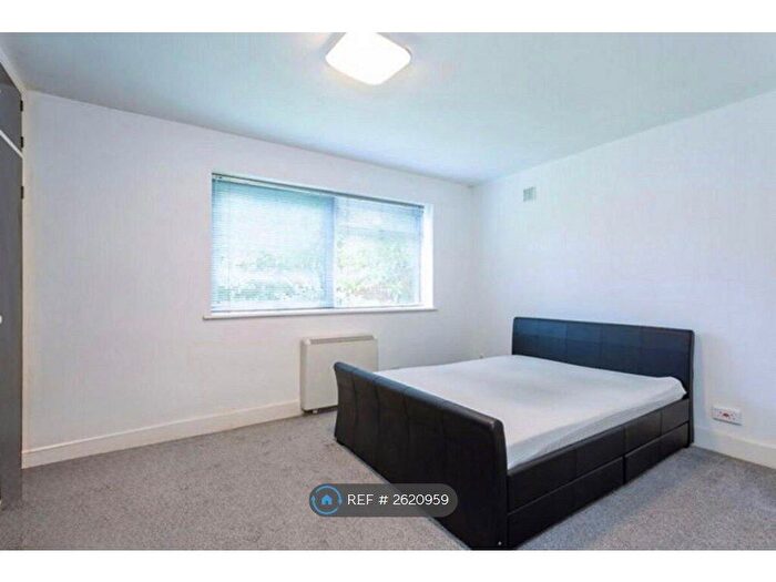 1 Bedroom Flat To Rent In Egmont Road, Sutton, SM2