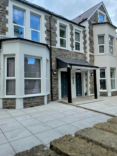 2 Bedroom Apartment To Rent In Richmond Road, Cardiff, CF24