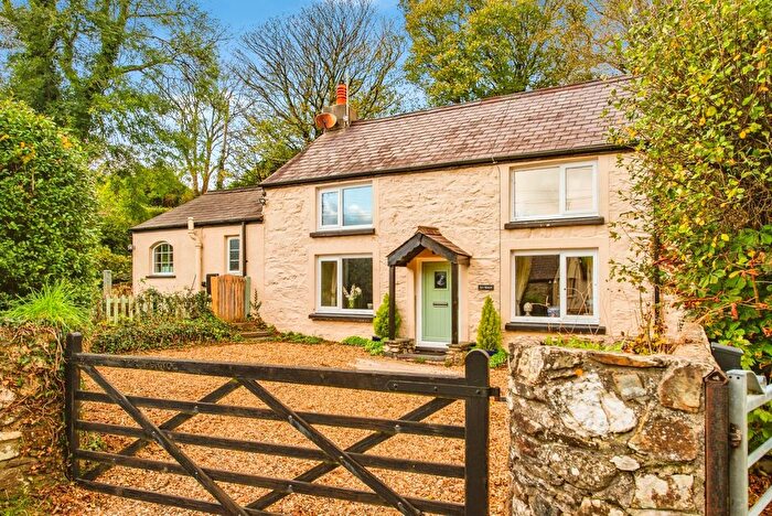 2 Bedroom Semi-detached House For Sale In Dwrbach, Fishguard, Pembrokeshire, SA65