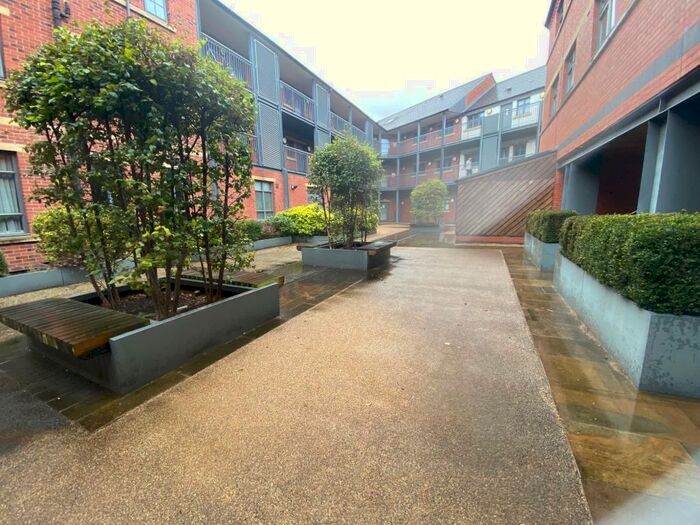 1 Bedroom Apartment To Rent In Warstone Lane, Birmingham, B18