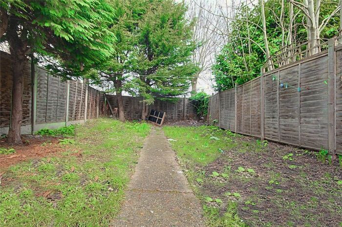 3 Bedroom Semi-Detached House To Rent In St. Mary's Road, London, N9