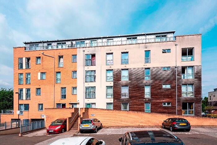 2 Bedroom Flat For Sale In Domus Court, Fortune Avenue, Edgware, HA8