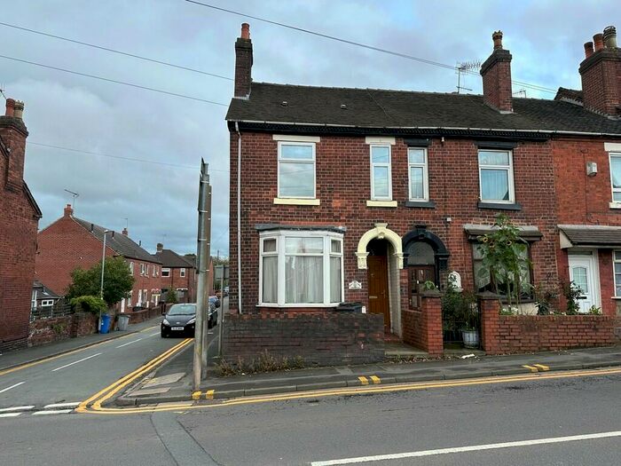 2 Bedroom Flat To Rent In Ford Green Road, Smallthorne, Stoke On Trent, ST6