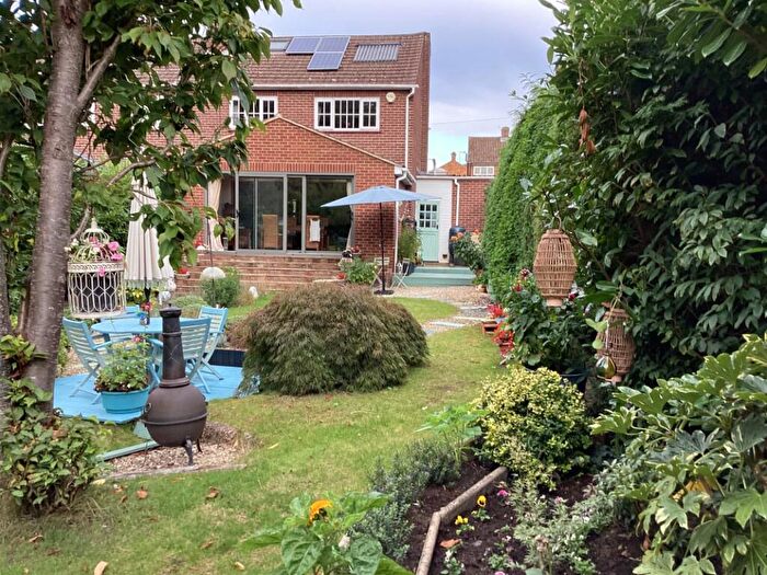 3 Bedroom Semi-Detached House For Sale In West Way, Beaconsfield, HP9