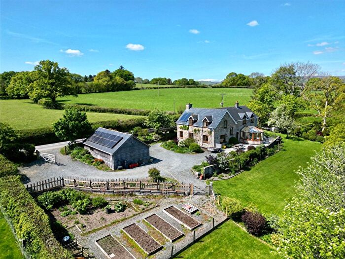 4 Bedroom Detached House For Sale In Llanfihangel Brynpabuan, Builth Wells, Powys, LD2