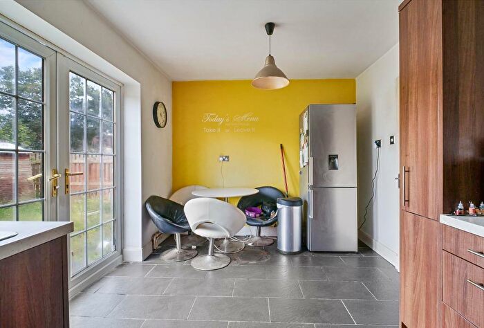 3 Bedroom Terraced House For Sale In Livingstone Terrace, Irvine, North Ayrshire, KA12