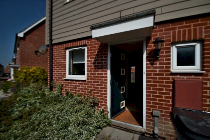 2 Bedroom Semi-Detached House To Rent In Linnet Road, Queens Hill, Costessey, NR8