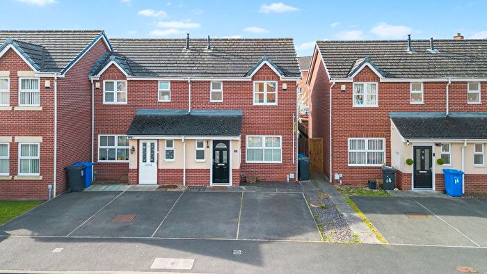 3 Bedroom Semi Detached House For Sale In Carnaby Place, Great Sankey, WA5