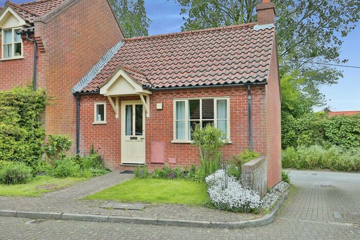 1 Bedroom End Of Terrace House For Sale In Barsham Road, Great Snoring, Fakenham, NR21