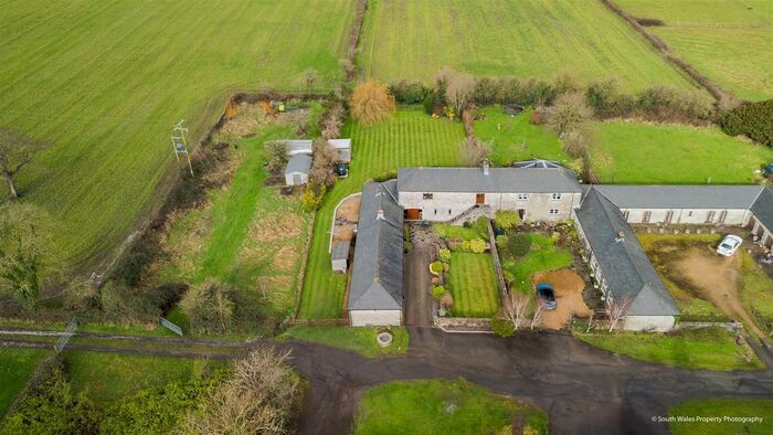 5 Bedroom Equestrian Property For Sale In Cwm Ciddy Lane, Barry, Vale Of Glamorgan, CF62